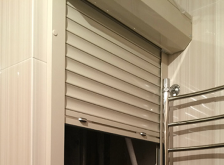 Описание Рольставни в туалет